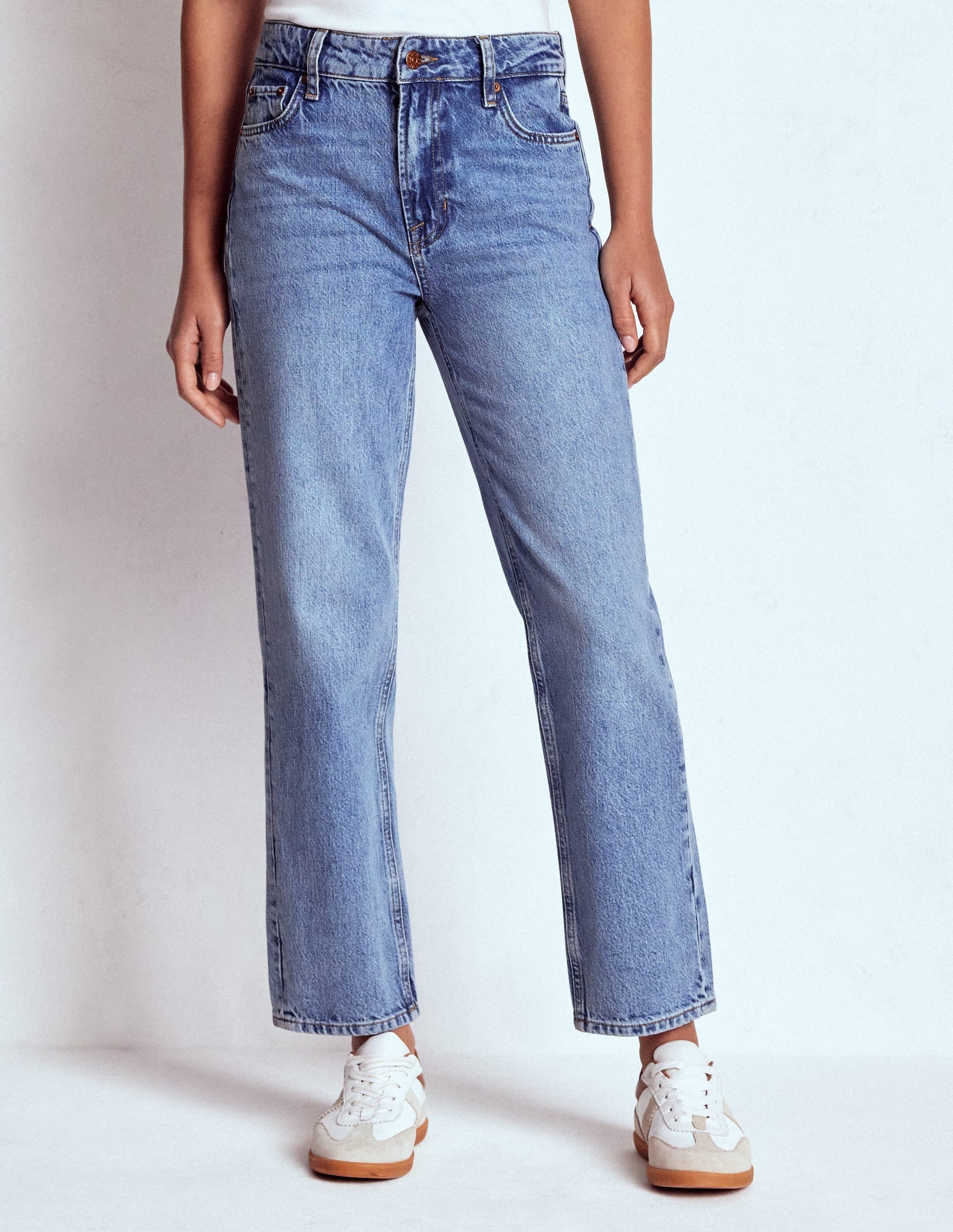 High Rise Straight Leg Jeans-Light Vintage