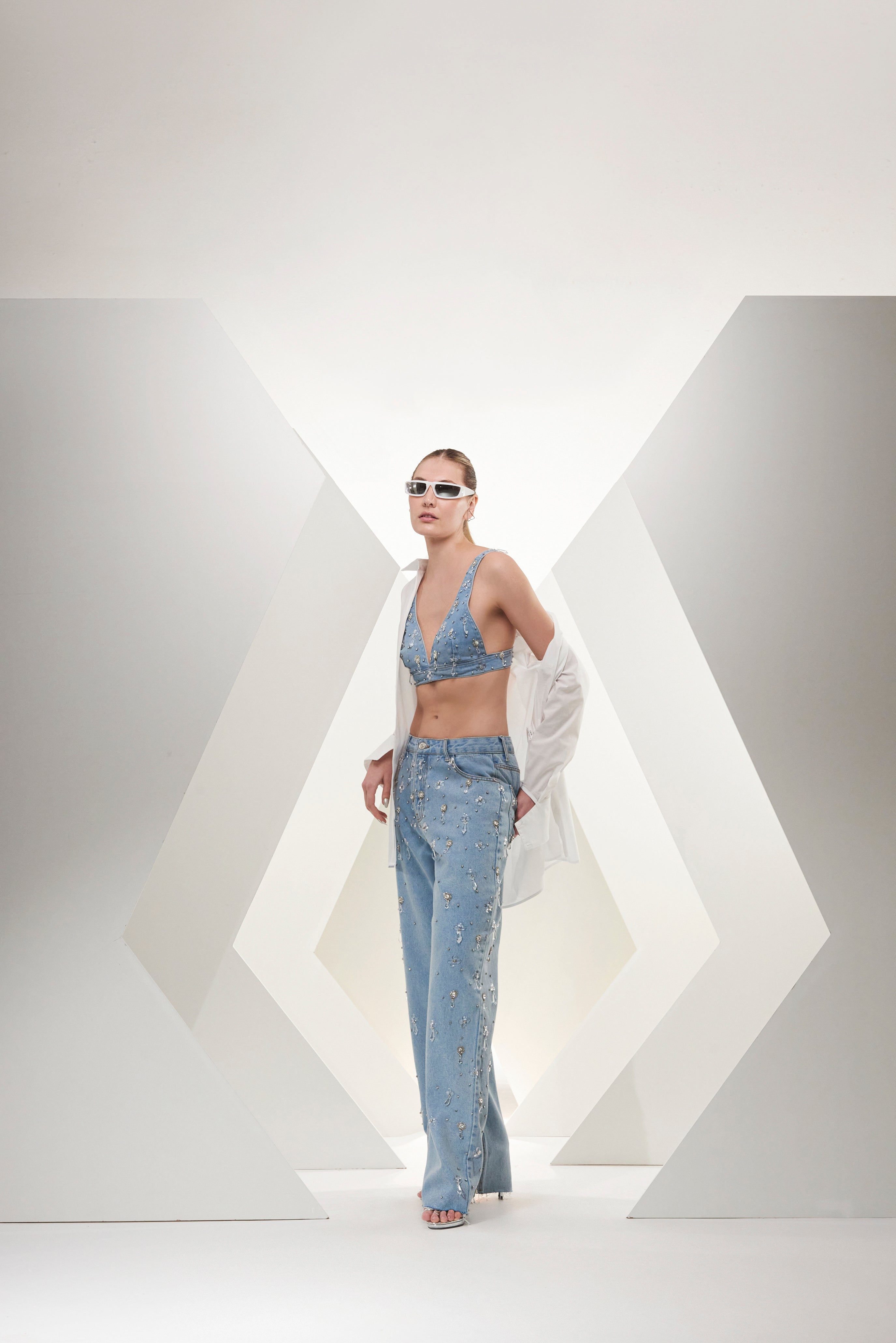 Embroidered Jeans with Chaos Brooches