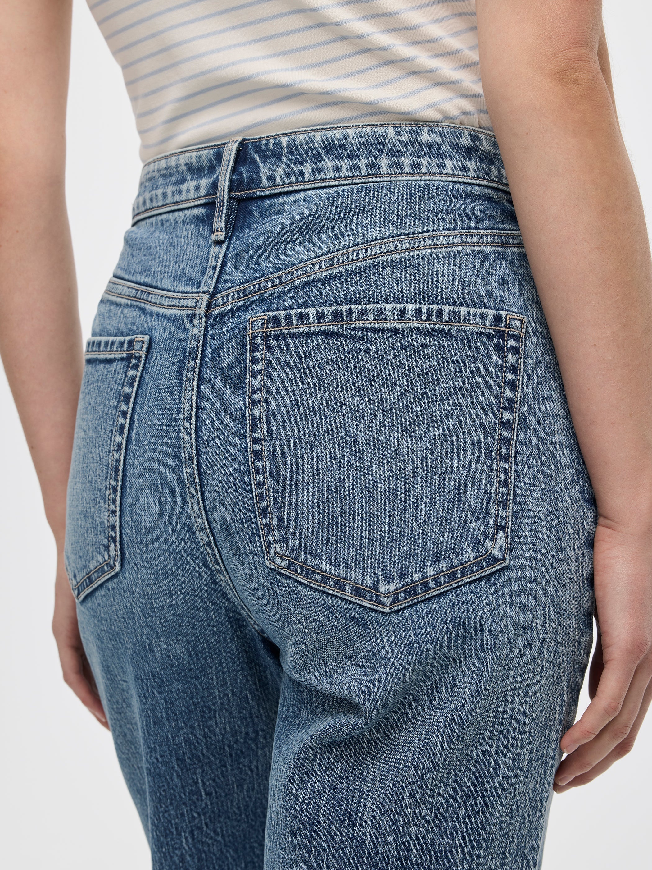 Tapered-Leg High-Rise Jean - The Mom Jeans
