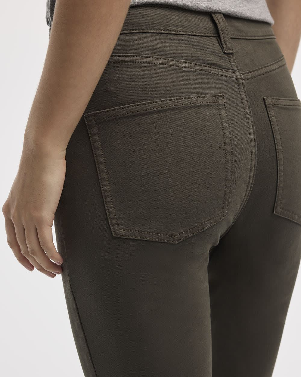 Skinny-Leg High-Rise Jean - The Signature (R)