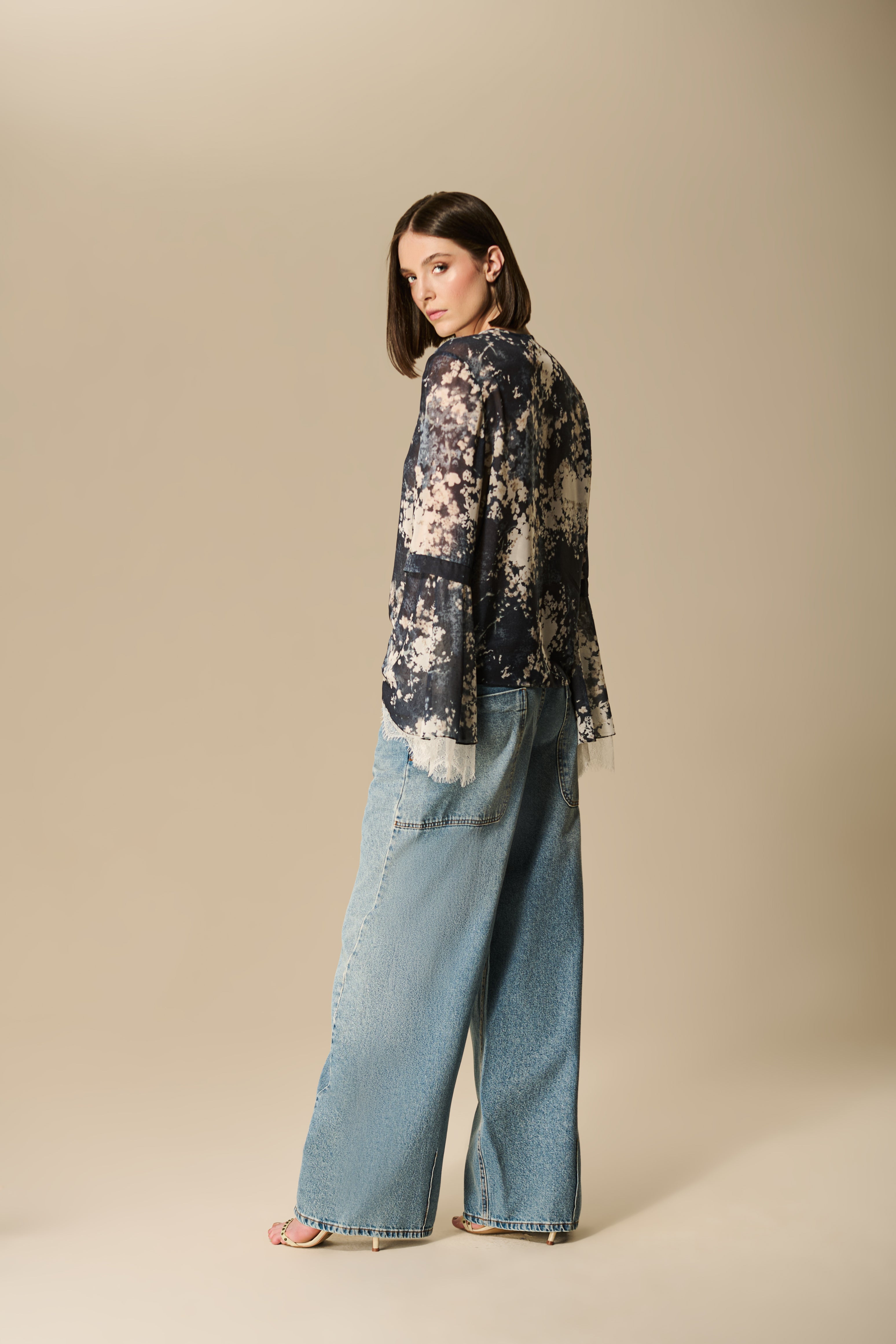 Jeans with large pockets