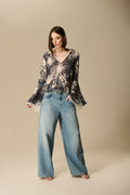 Jeans with large pockets