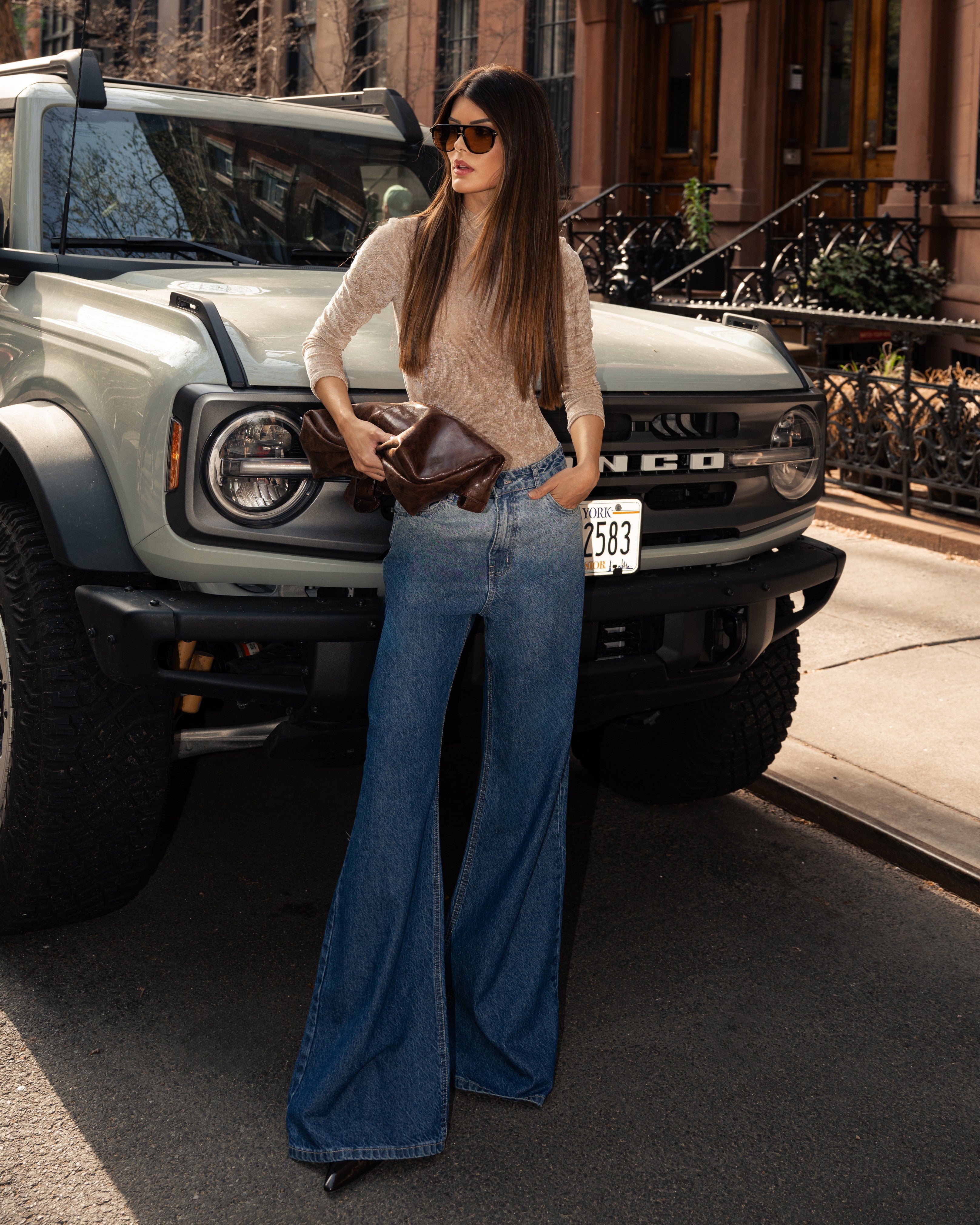 Wide Leg Gradient Jeans