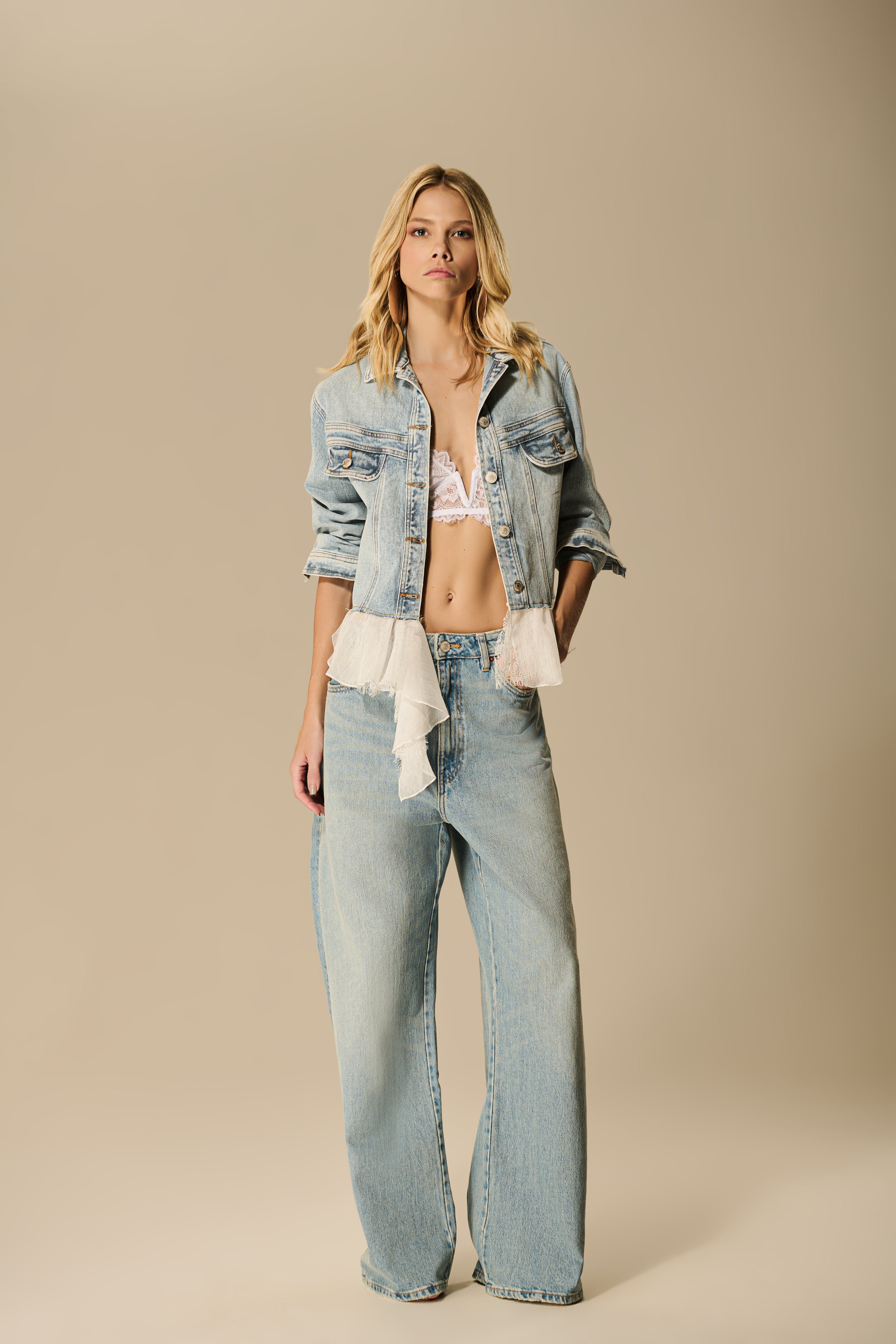 Jeans with large pockets
