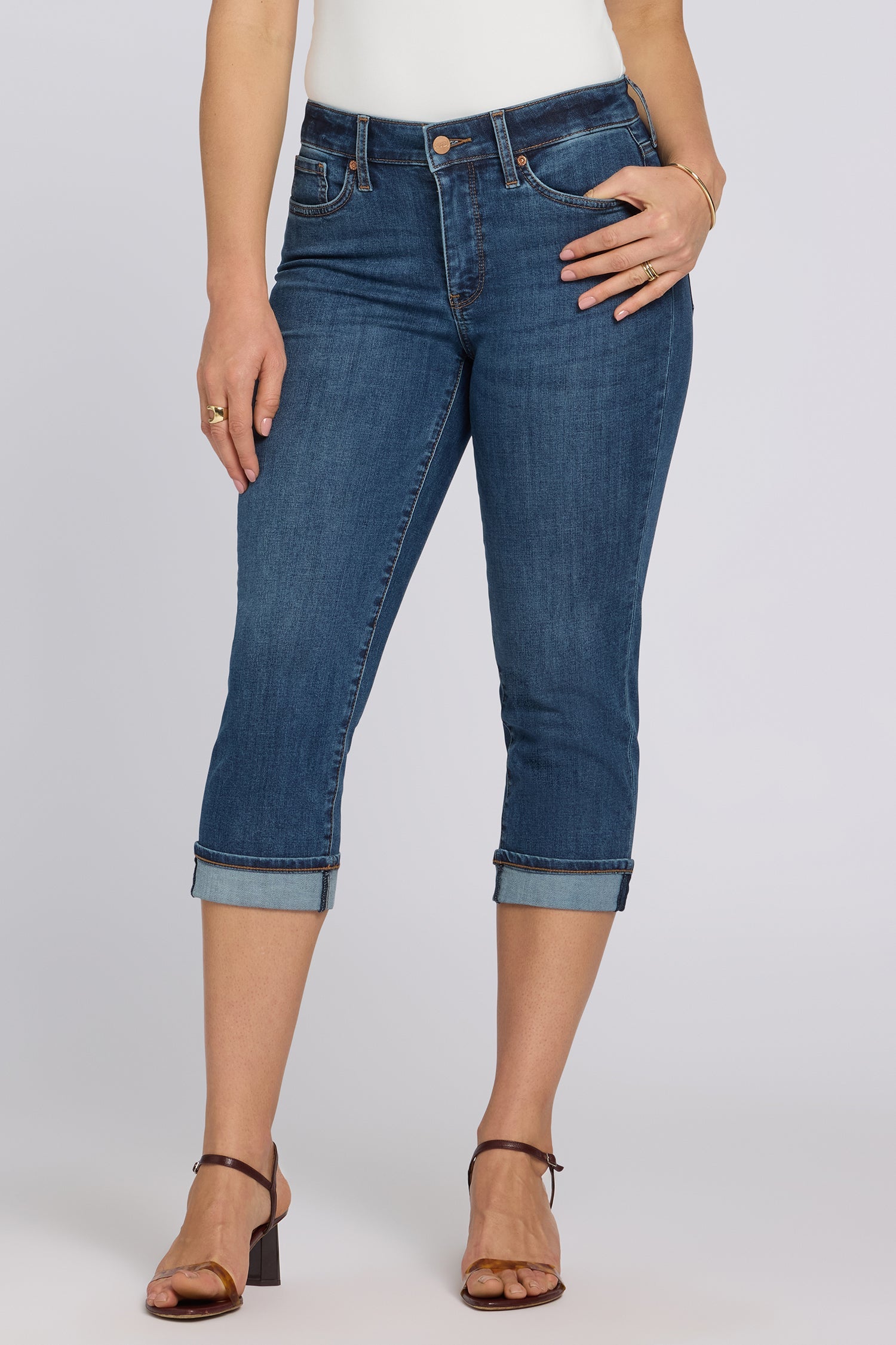 Marilyn Straight Crop Jeans - Sunset Villa