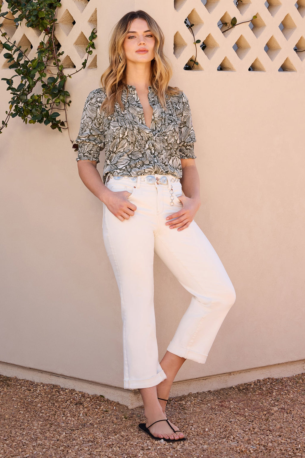 Bailey Relaxed Straight Crop Jeans - Vintage White