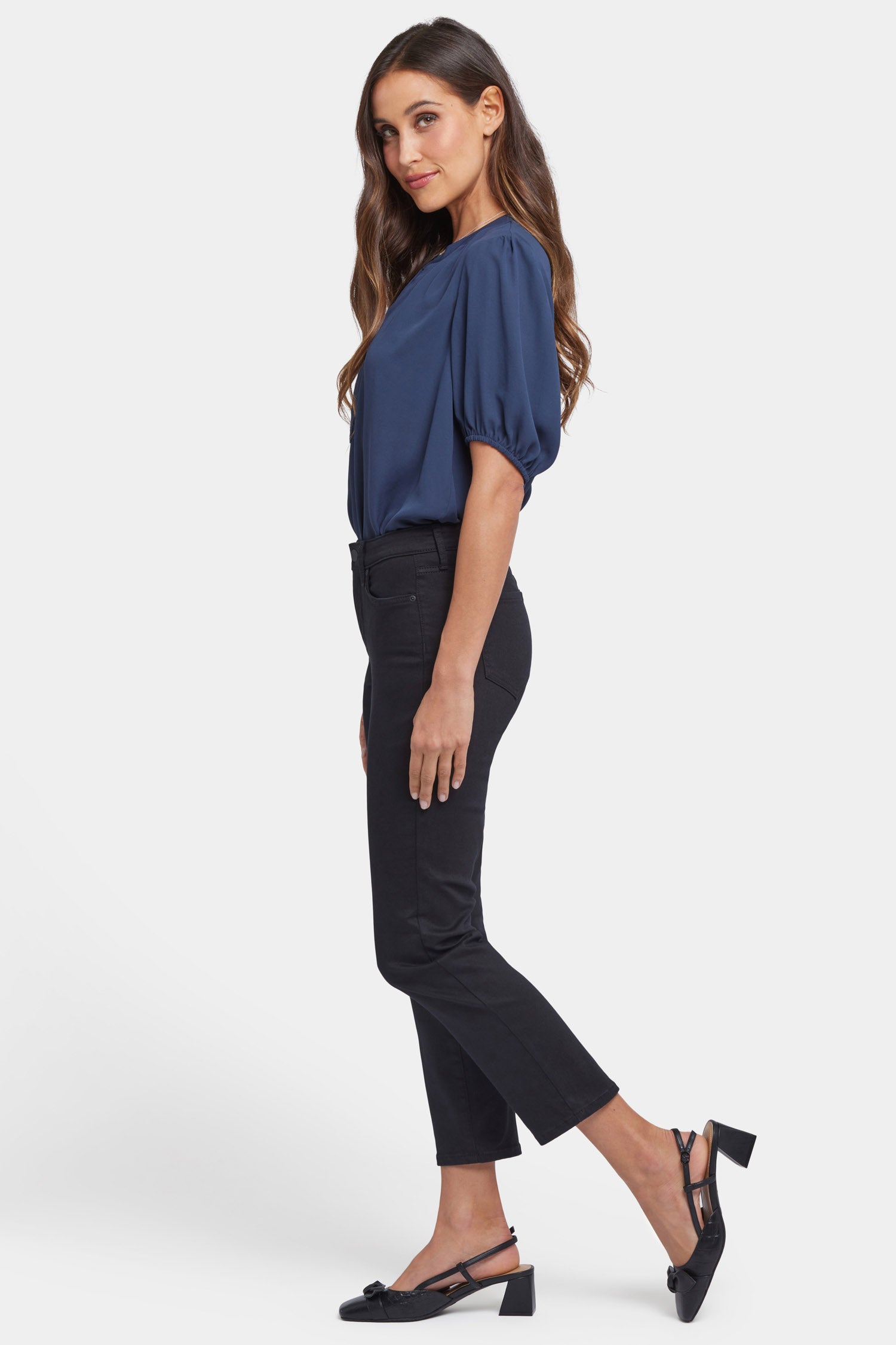 Sheri Slim Ankle Jeans - Black
