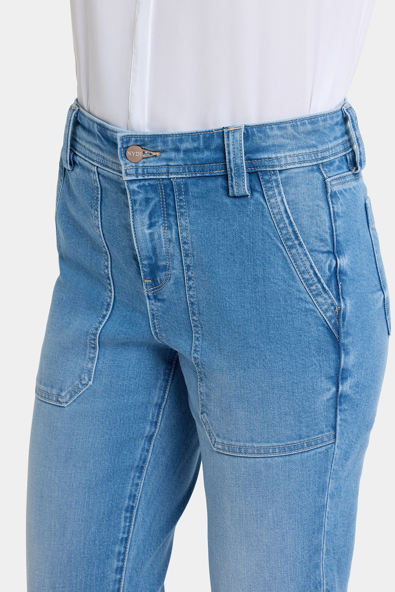 Margot Girlfriend Jeans - Vista Lakes