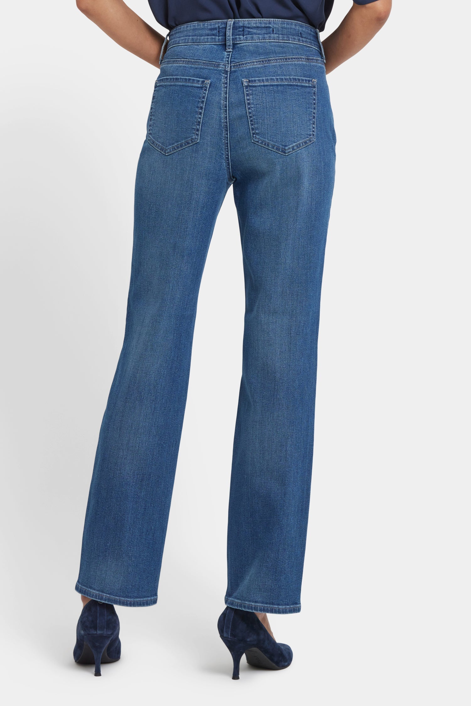 Marilyn Straight Jeans - Lake Notre-Dame