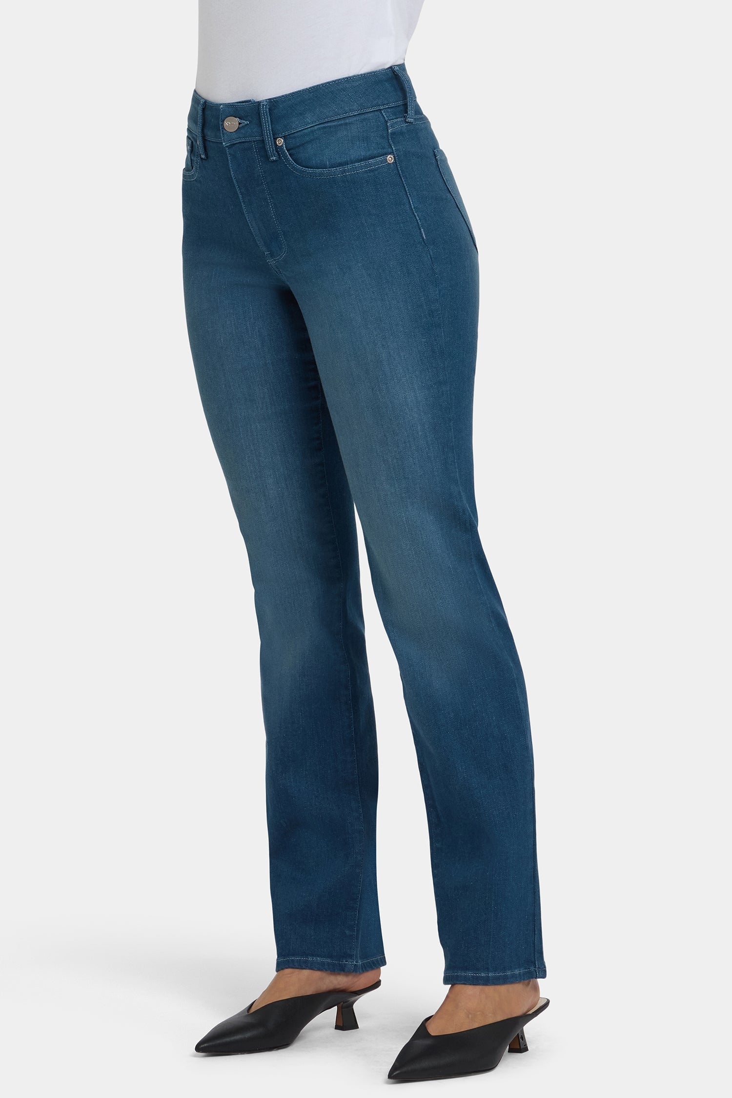 Marilyn Straight Jeans In Tall - Hugo Rain