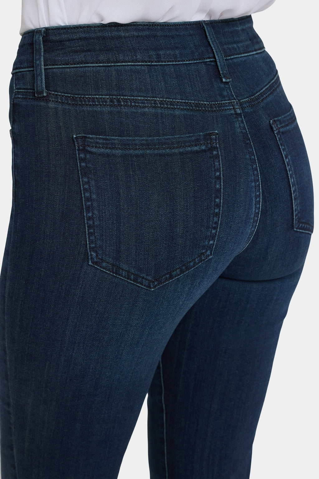 Marilyn Straight Jeans In Petite - Obsidian Blue