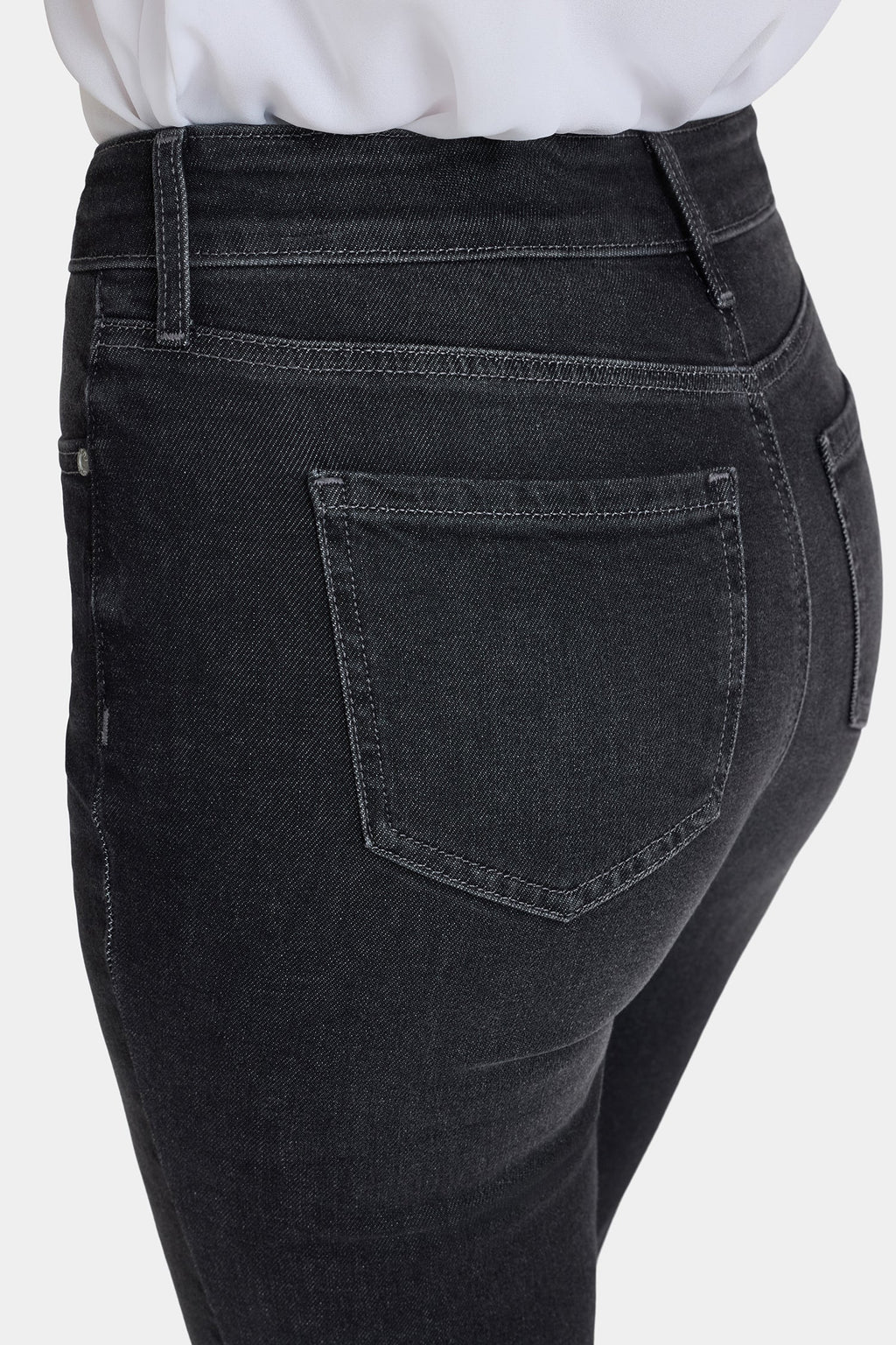 Marilyn Straight Jeans In Petite - Paris Lights