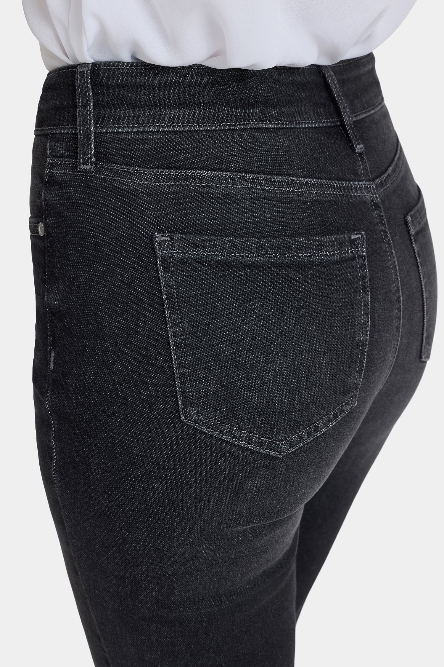 Marilyn Straight Jeans In Petite - Paris Lights
