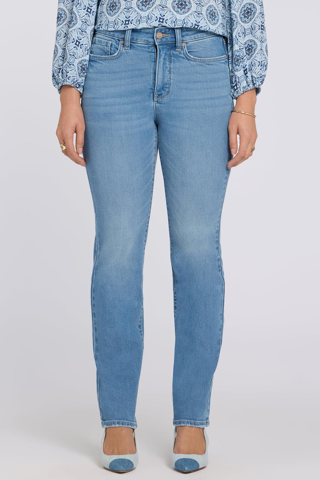 Marilyn Straight Jeans In Petite - Vista Lakes