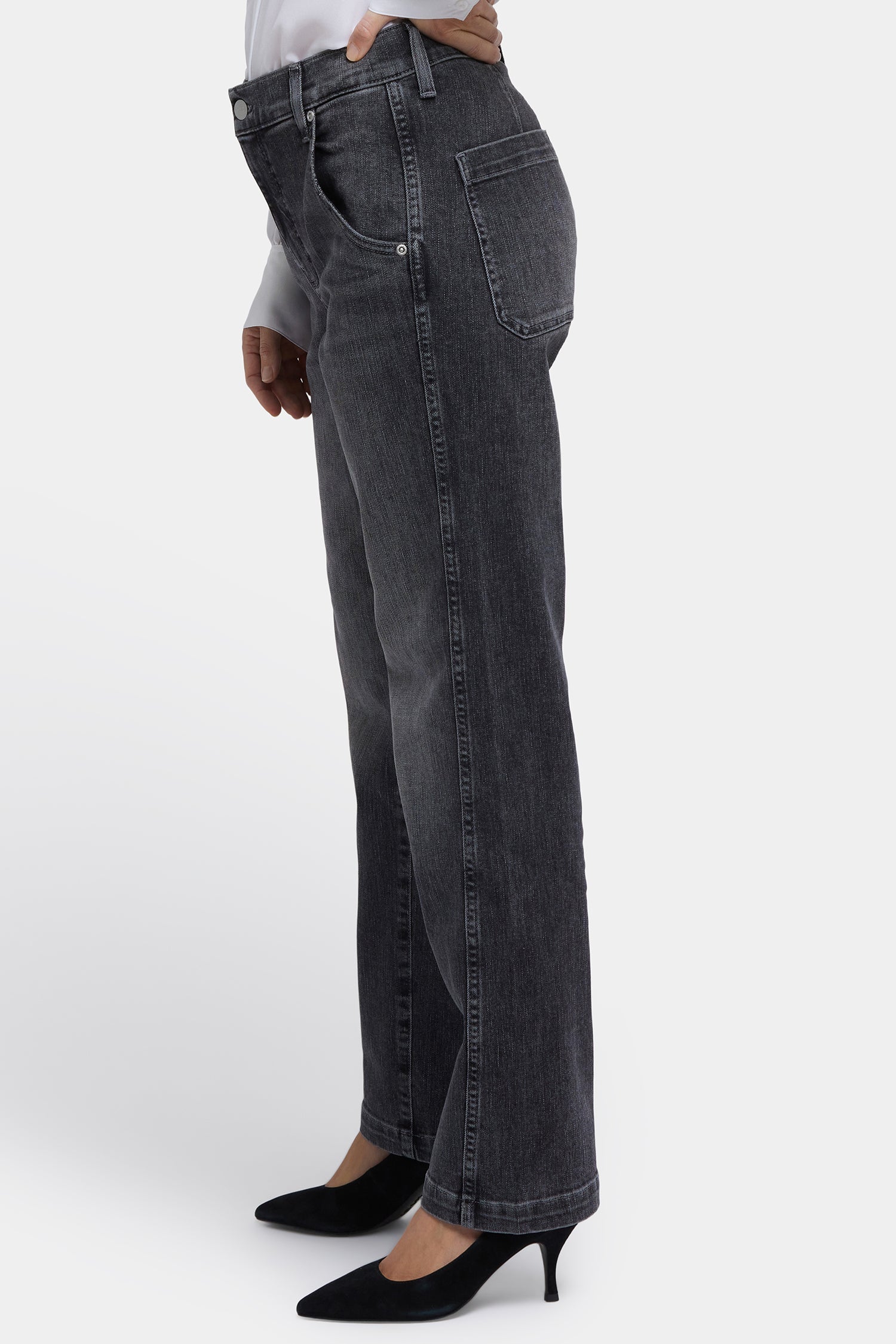 Brooke Loose Straight Jeans In Petite - Vintage Noir
