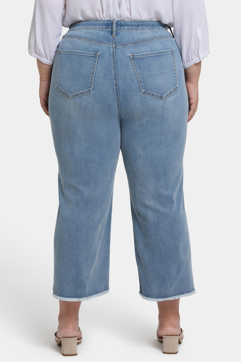 Coco Relaxed Wide Leg Crop Jeans In Plus Size - Santiago Sea