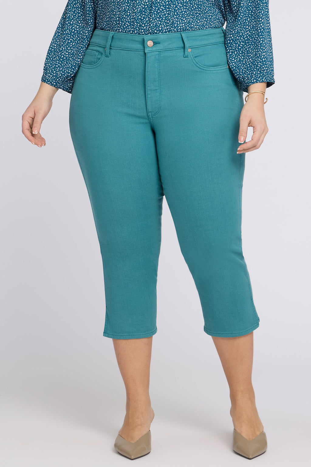 Chloe Capri Jeans In Plus Size - Harbor Blue