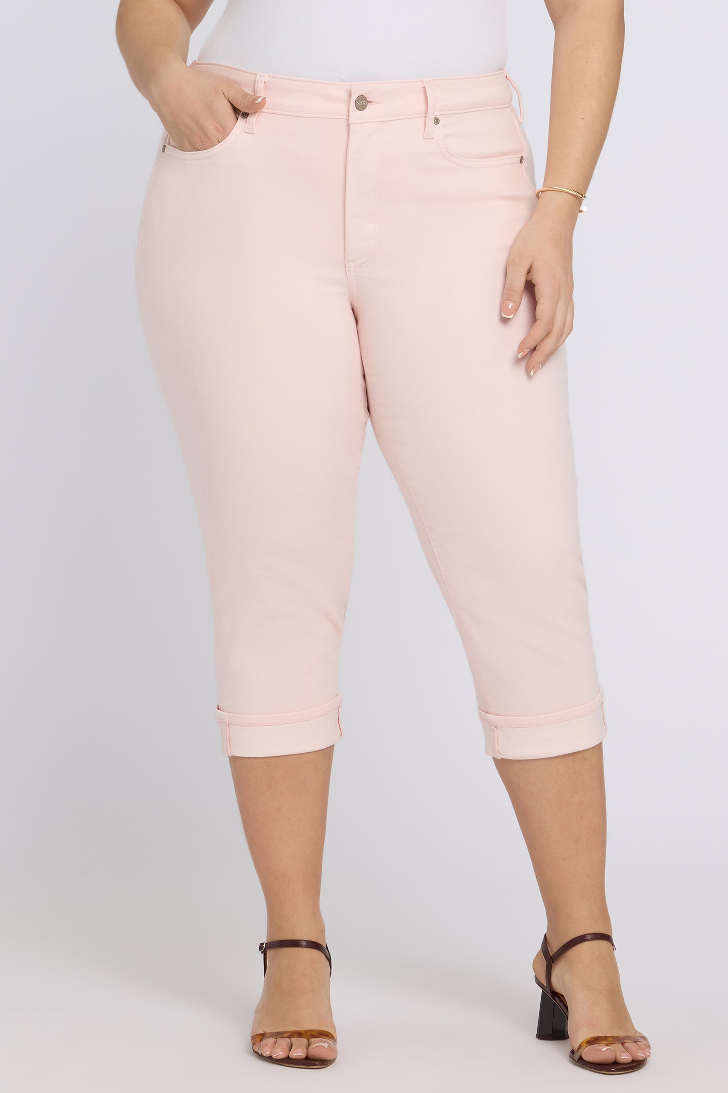 Marilyn Straight Crop Jeans In Plus Size - Pink Dogwood