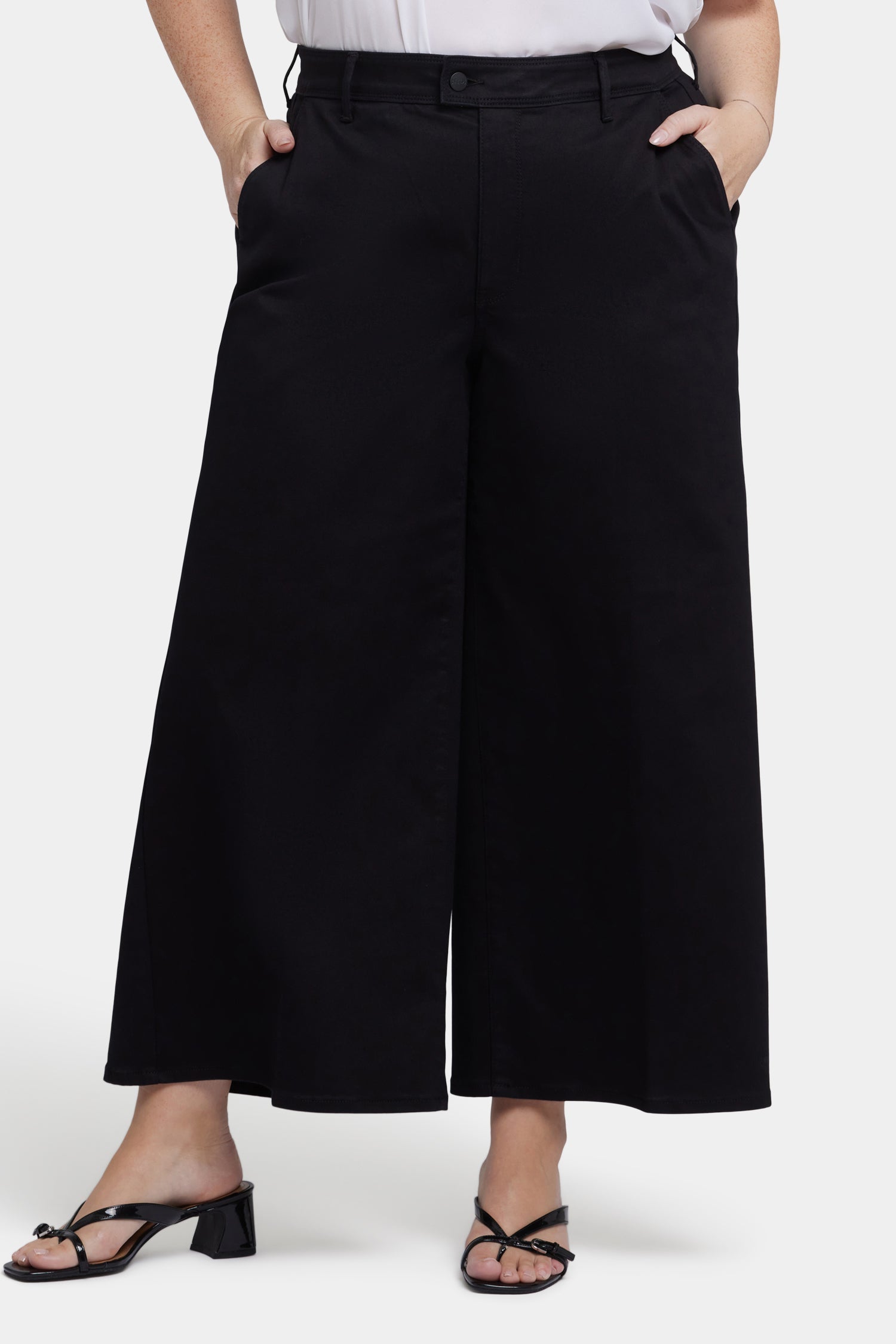 Mona Wide Leg Trouser Ankle Jeans In Plus Size - Black
