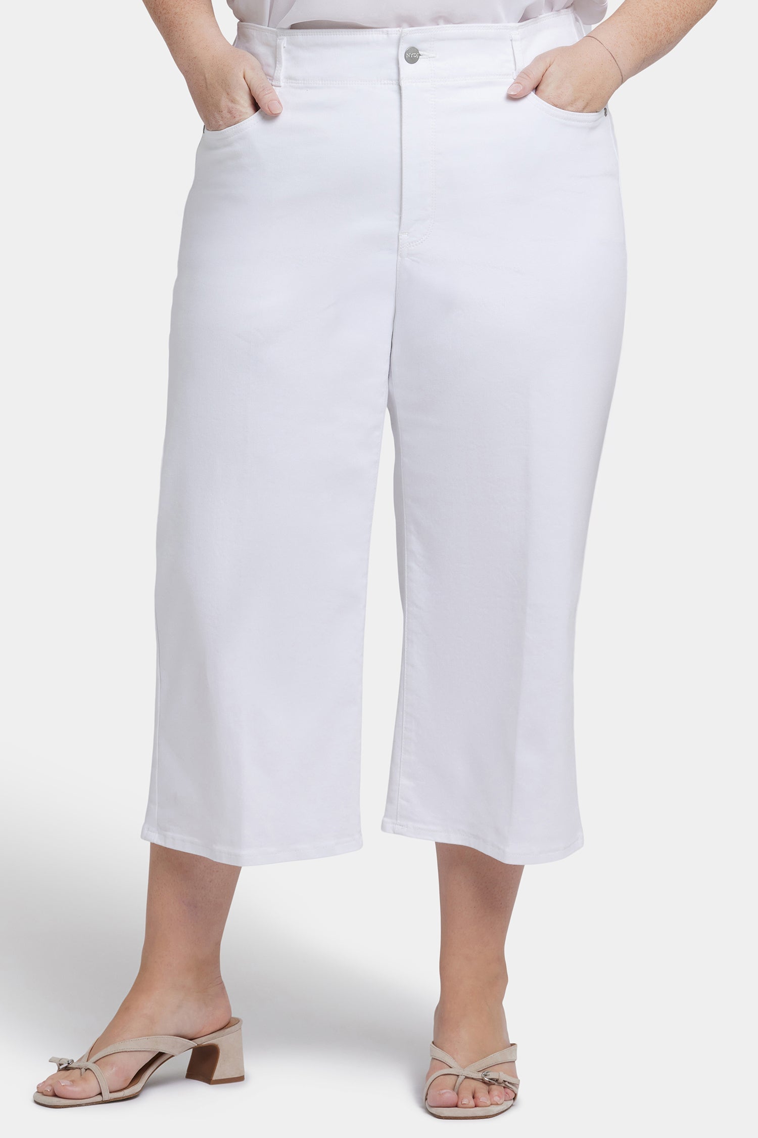 Brigitte Wide Leg Capri Jeans In Plus Size - Optic White