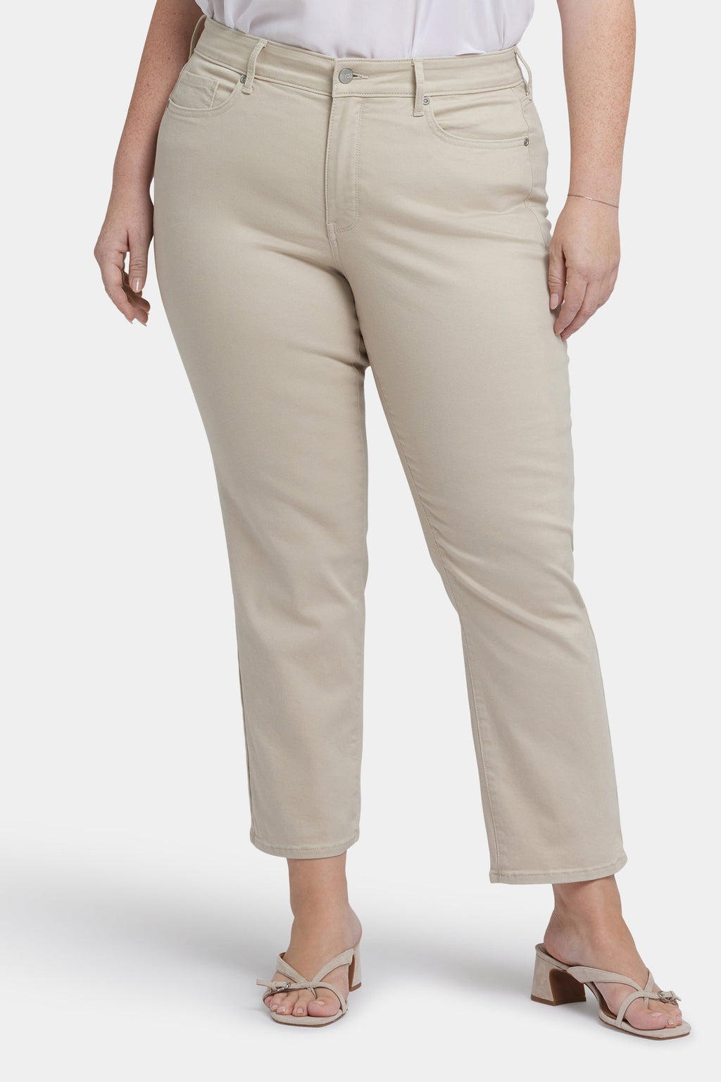 Marilyn Straight Ankle Jeans In Plus Size - Feather