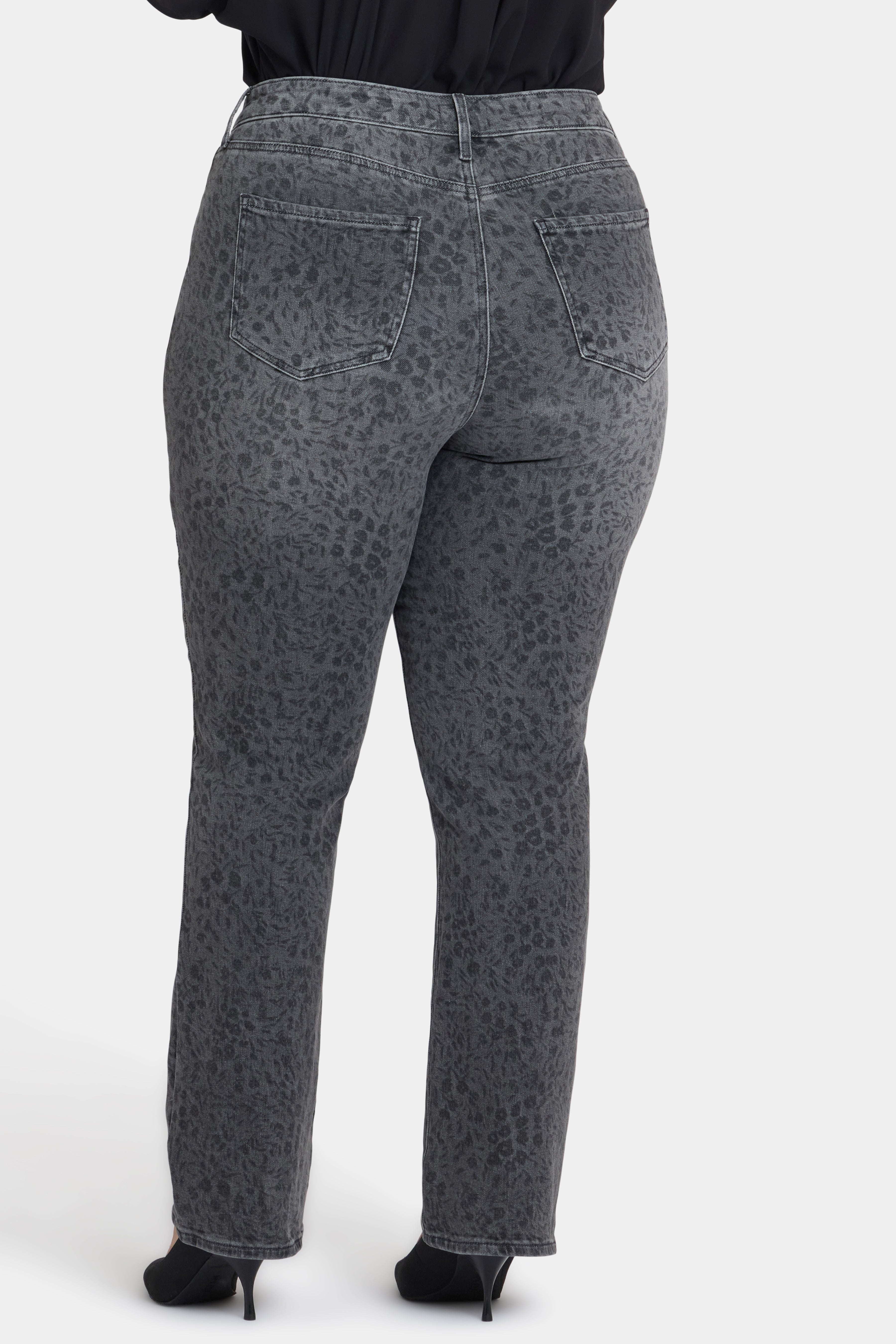 Marilyn Straight Jeans In Plus Size - Grey Daniela Ditsy