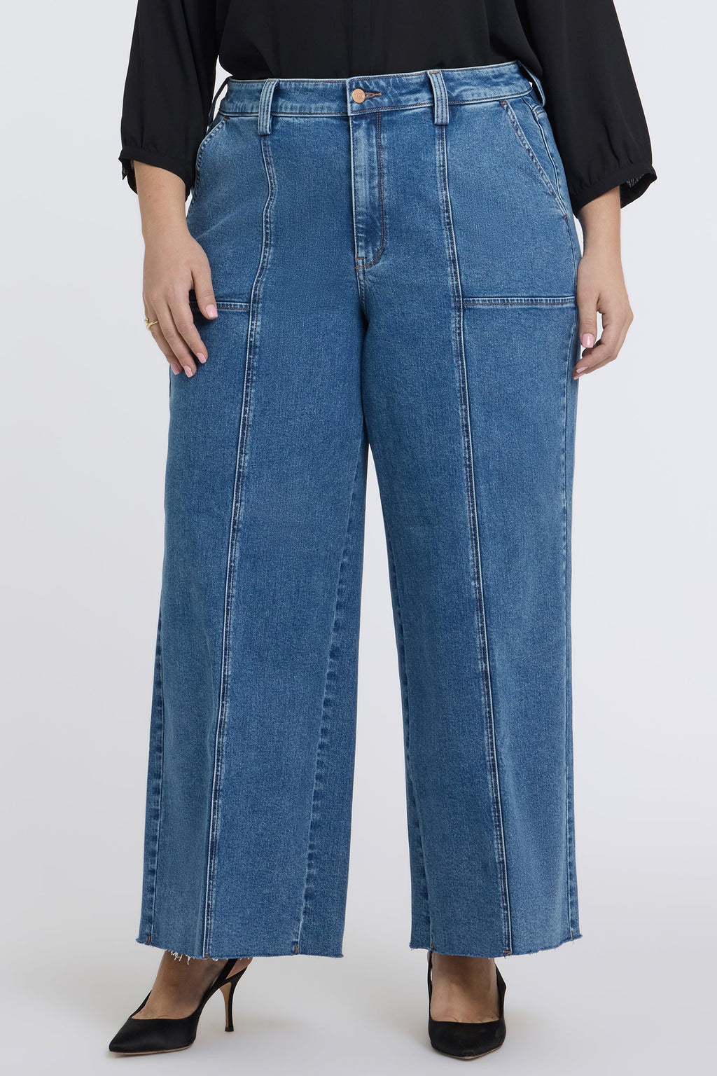 Simone Wide Leg Jeans In Plus Size - Salton