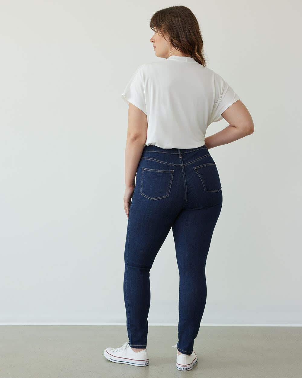 Skinny-Leg High-Rise Jean - The Signature (R)